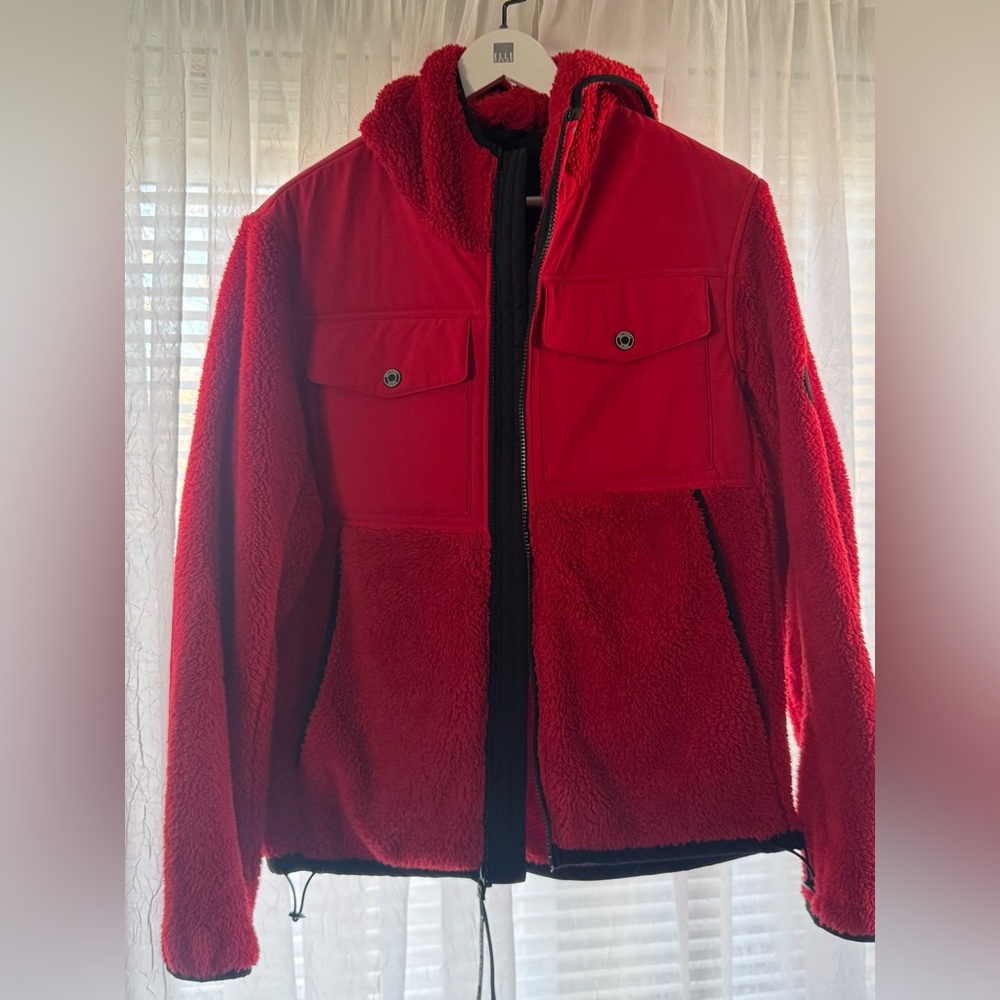 Beautiful bright red jacket. So comfortable like an oversized sweater.